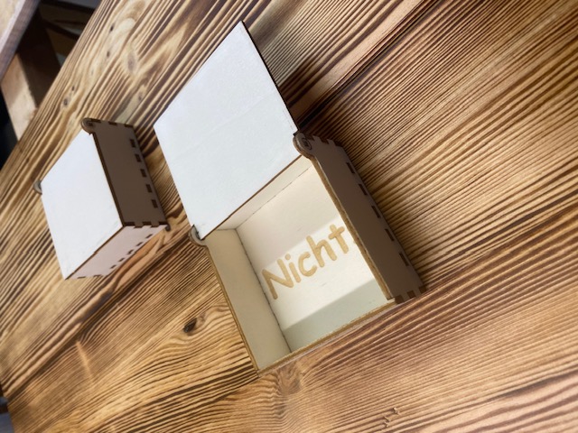Schwarzwald Geschenkbox "Nichts" Schwarzwald Geschenkbox "Nichts"