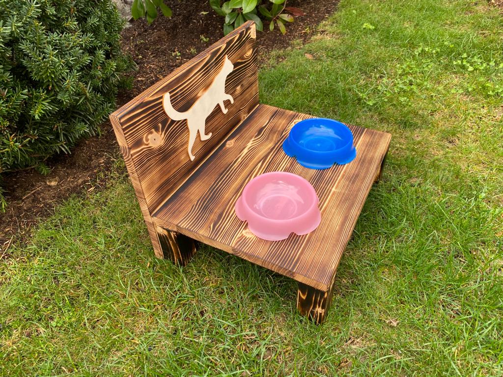 image1FfgcRExoPAvmd Cat Station "Minka"