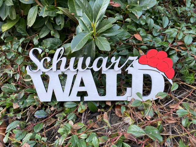 Schwarzwald Schriftzug  in weiß