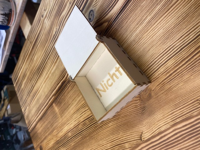 Schwarzwald Geschenkbox "Nichts" Schwarzwald Geschenkbox "Nichts"
